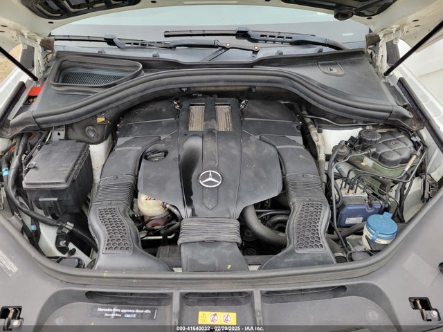 Mercedes-Benz GL 2015 4JGDF6EE2FA517080 Image 10