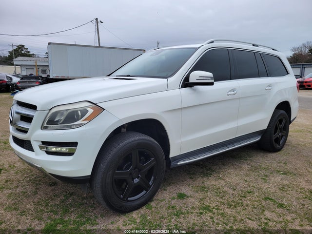Mercedes-Benz GL 2015 4JGDF6EE2FA517080 Image 2