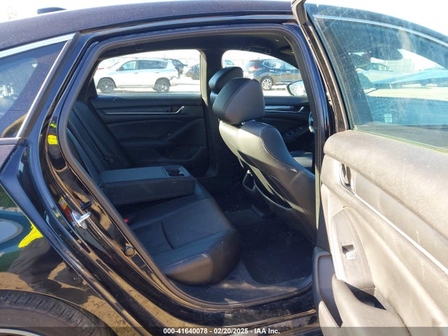 1HGCV1F36NA105845 Honda Accord Sport
