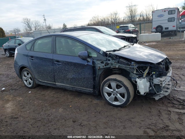 JTDKN3DU4F0430924 Toyota Prius Five