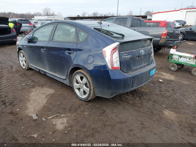 JTDKN3DU4F0430924 Toyota Prius Five