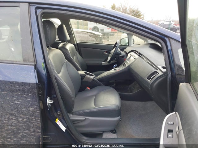 JTDKN3DU4F0430924 Toyota Prius Five