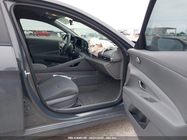 Hyundai ELANTRA SE 2025 KMHLL4DG3SU918111 Image 5