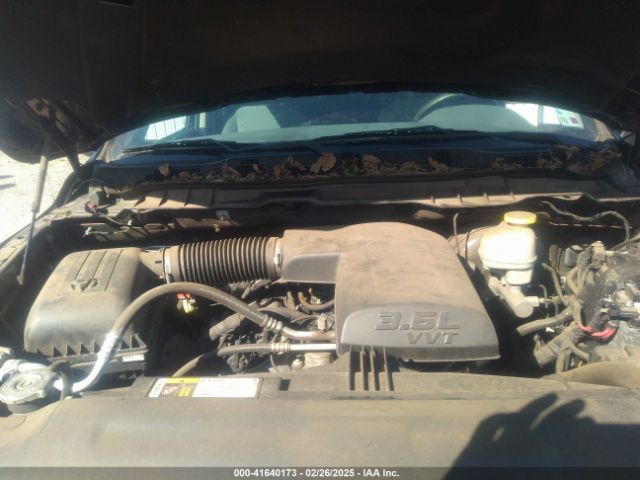 2018 RAM 1500 1C6RR6FG0JS131656 Photo 9