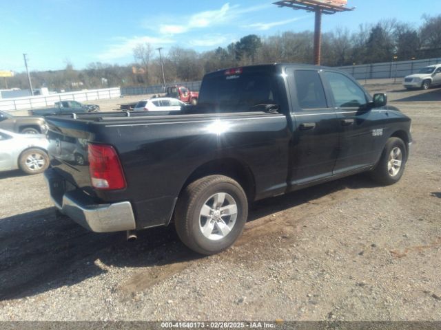 2018 RAM 1500 1C6RR6FG0JS131656 Photo 3