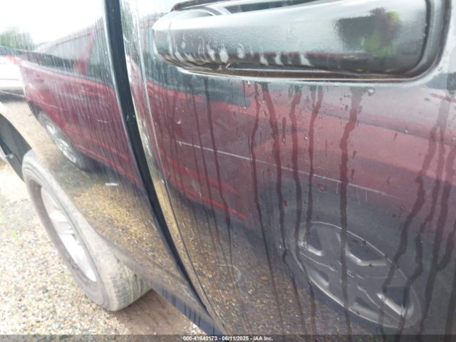 2018 RAM 1500 1C6RR6FG0JS131656 Photo 5