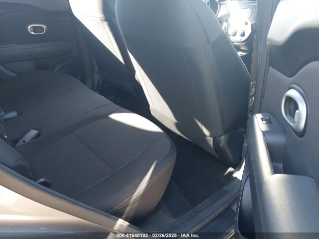 KNDJN2A2XG7360511 KIA Soul