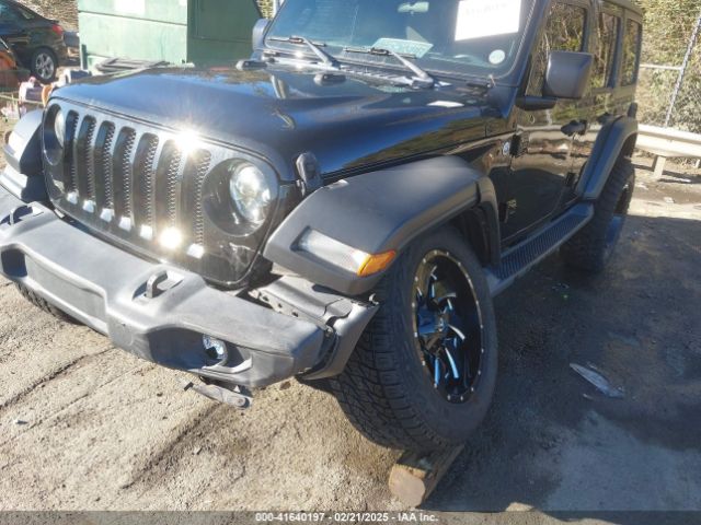 1C4HJXDN5JW131695 Jeep Wrangler Unlimited Sport S 4x4