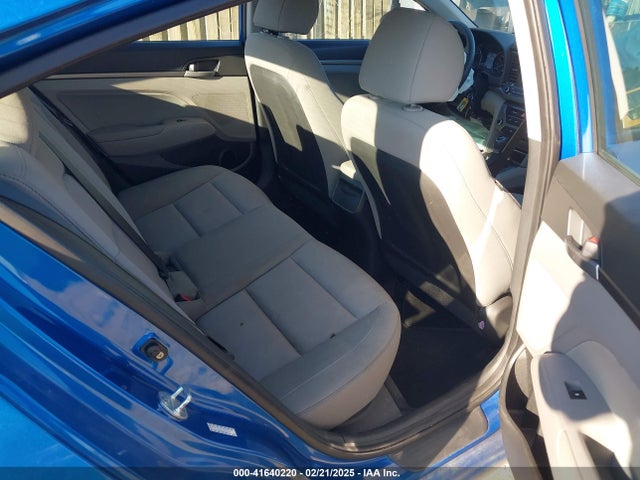 KMHD84LF1HU241776 Hyundai ELANTRA SE