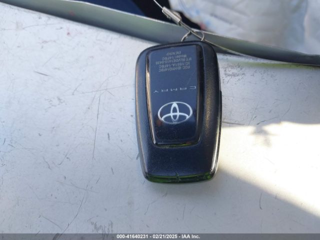 4T1T11AK4MU568827 Toyota CAMRY SE