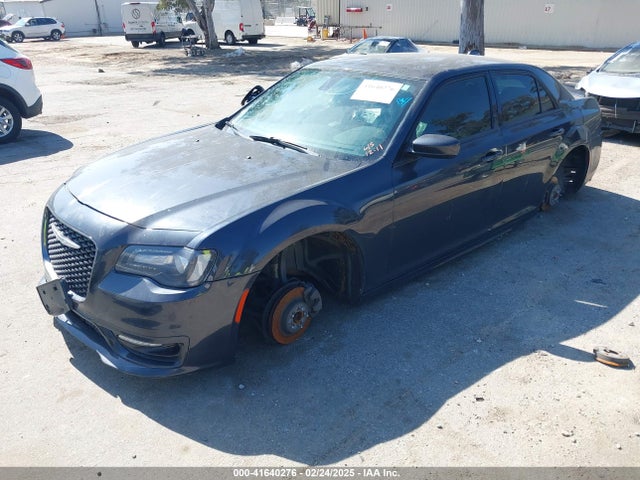 Chrysler 2018 2018 2C3CCABG9JH191147 Image 2