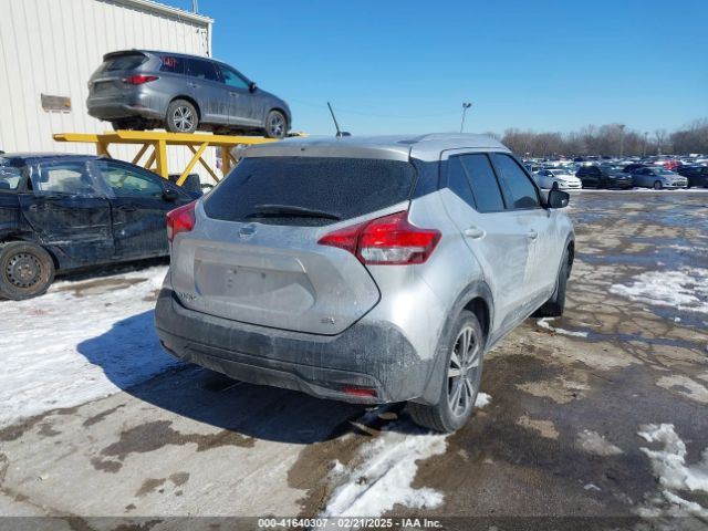 3N1CP5CU5KL498273 Nissan KICKS SV