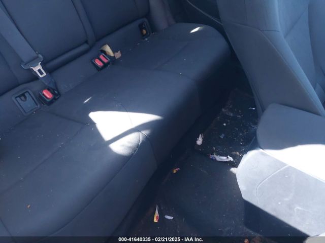 5YFEPMAE9NP273308 Toyota COROLLA LE
