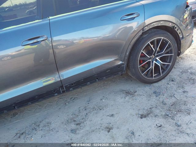 WA1AWBF19ND025861 Audi Sq8 Premium Plus Tfsi Quattro Tiptronic