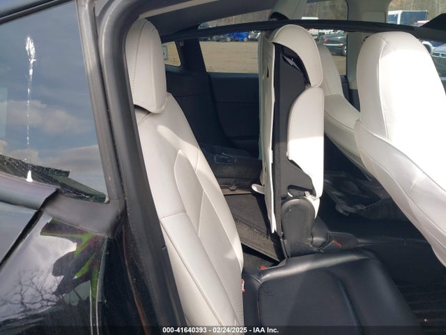 2022 TESLA MODEL Y 7SAYGAEE1NF364514 Photo 7