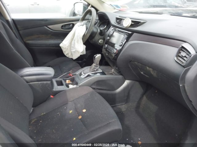 JN1BJ1CP8KW239738 Nissan Rogue Sport S