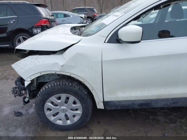JN1BJ1CP8KW239738 Nissan Rogue Sport S