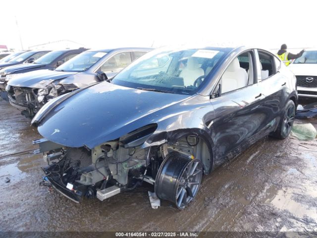 7SAYGDEE0RA300064 Tesla Model Y Long Range Dual Motor All-wheel Drive