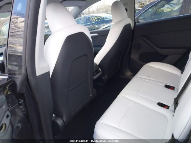 7SAYGDEE0RA300064 Tesla Model Y Long Range Dual Motor All-wheel Drive
