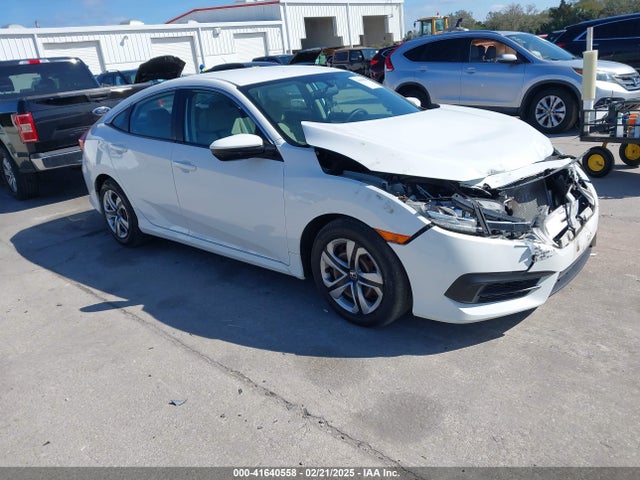 Honda Civic Lx 2018 2HGFC2F54JH548906 Image 13