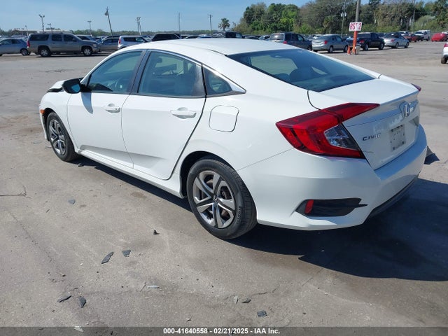 Honda Civic Lx 2018 2HGFC2F54JH548906 Image 3
