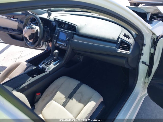 Honda Civic Lx 2018 2HGFC2F54JH548906 Image 5
