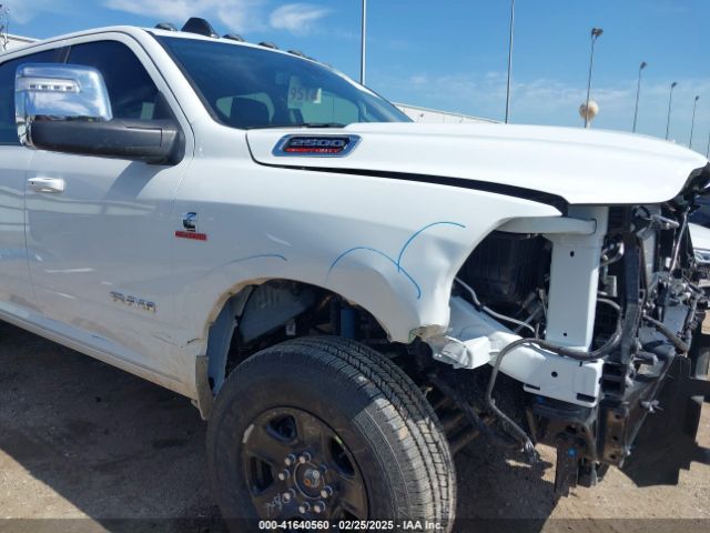3C6UR5FL6RG384601 RAM 2500 Laramie  4x4 6'4 Box