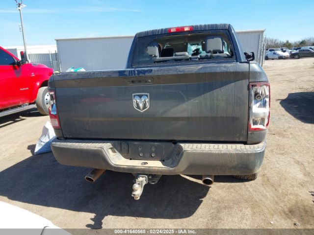 3C6RR6KG3KG731554 RAM 1500 Classic Tradesman  4x2 5'7 Box