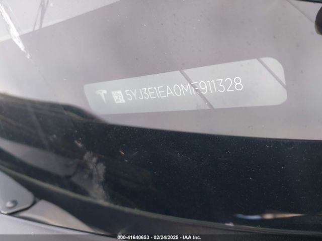 5YJ3E1EA0MF911328 Tesla Model 3 Standard Range Plus Rear-wheel Drive