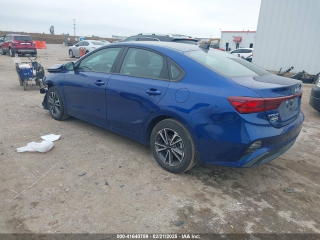 3KPF24AD2RE825393 KIA Forte Lxs