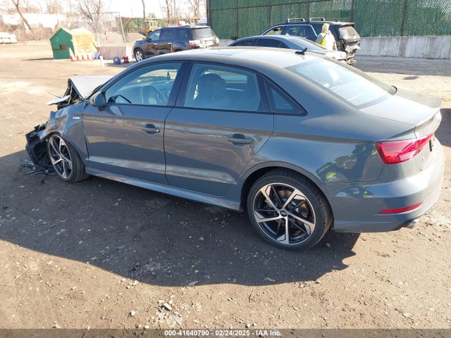2020 AUDI A3 WAUBEGFF5LA098209 Photo 2