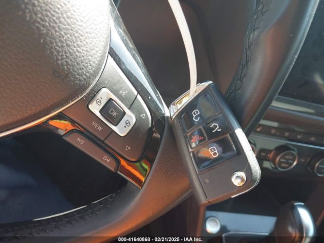 2020 VOLKSWAGEN TIGUAN 3VV3B7AX4LM038605 Photo 10