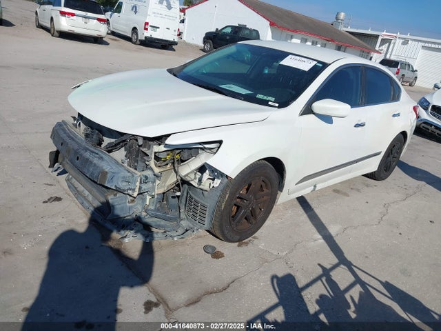 1N4AL3AP3HN320247 Nissan Altima 2.5 S