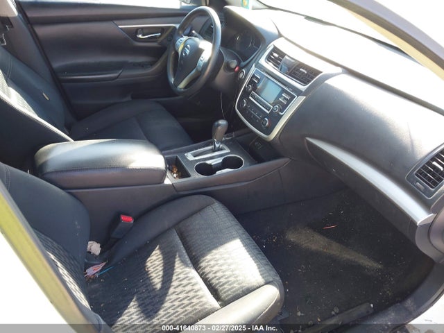 1N4AL3AP3HN320247 Nissan Altima 2.5 S