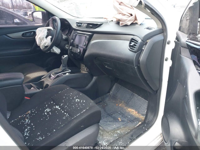 JN1BJ1CP1KW221548 Nissan Rogue Sport S