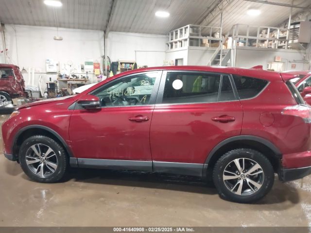 2T3RFREV1JW793515 Toyota Rav4 Xle