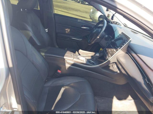 4T1DZ1FB7NU073335 Toyota AVALON LIMITED