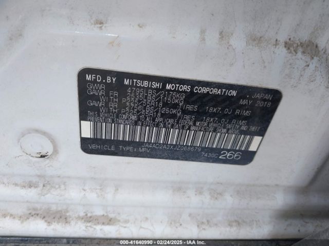 JA4AD2A3XJZ068679 Mitsubishi Outlander Es