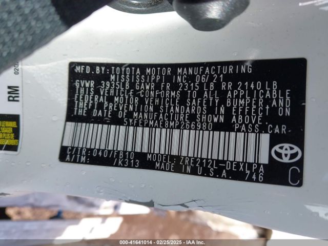 5YFEPMAE8MP266980 Toyota COROLLA LE