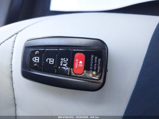 JTDKARFU9J3054742 Toyota Prius