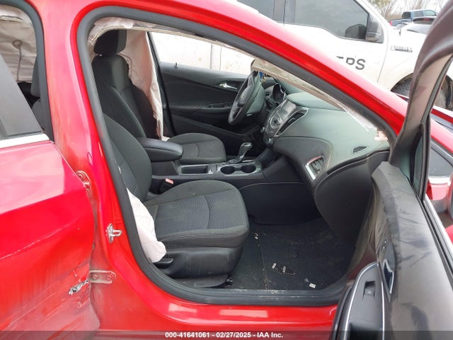 1G1BE5SM4H7192641 Chevrolet Cruze Lt Auto