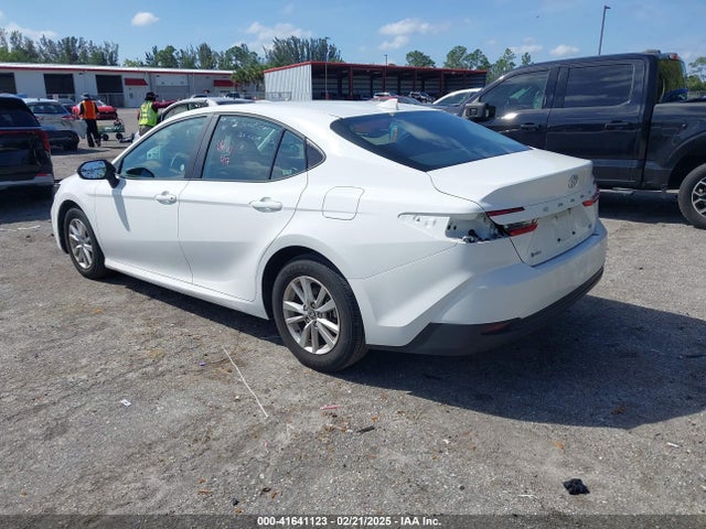 Toyota CAMRY LE 2025 4T1DAACK3SU028836 Image 3