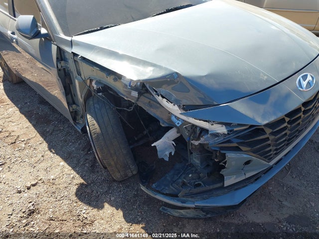 KMHLM4AGXMU158778 Hyundai ELANTRA SEL