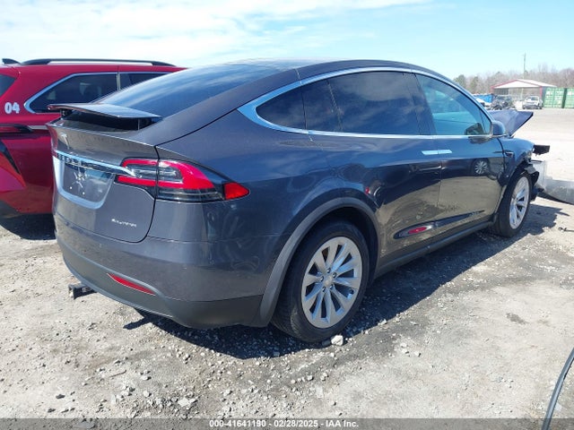 2020 TESLA MODEL X 5YJXCBE23LF233601 Photo 3