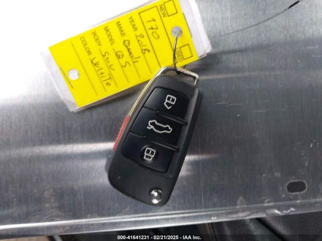 WA1BCCFS1JR010439 Audi Q3 2.0t Premium/2.0t Sport Premium