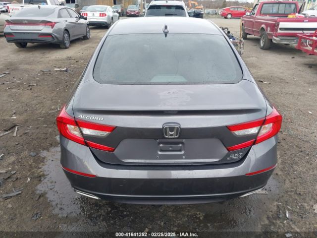 1HGCV2F9XKA018665 Honda Accord Touring 2.0t