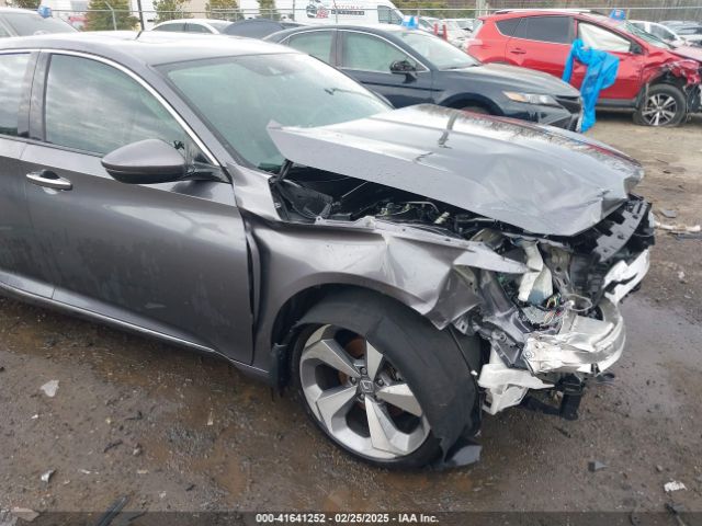 1HGCV2F9XKA018665 Honda Accord Touring 2.0t