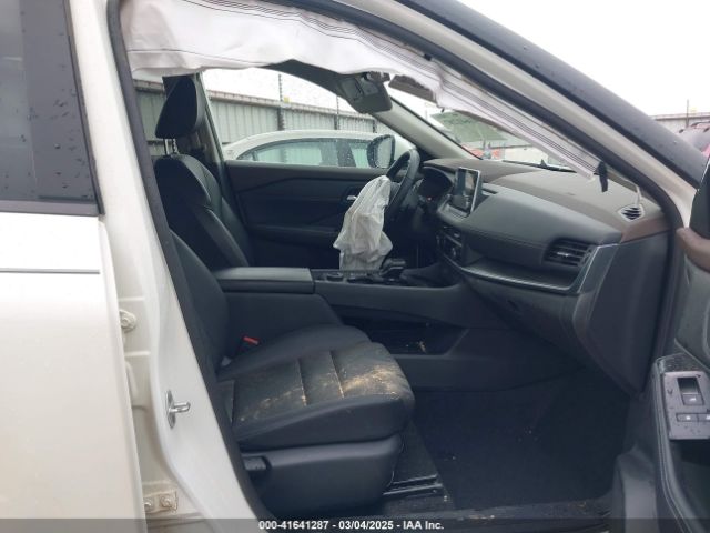 5N1BT3BB8PC810982 Nissan Rogue Sv Intelligent Awd