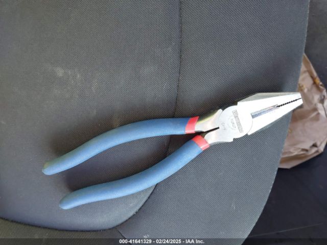 KNDJN2A21G7840324 KIA Soul