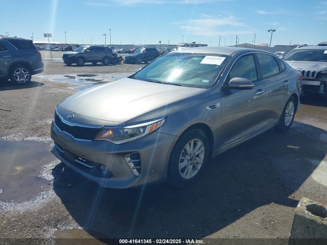 KIA Optima Lx 2016 5XXGT4L33GG025549 Image 2